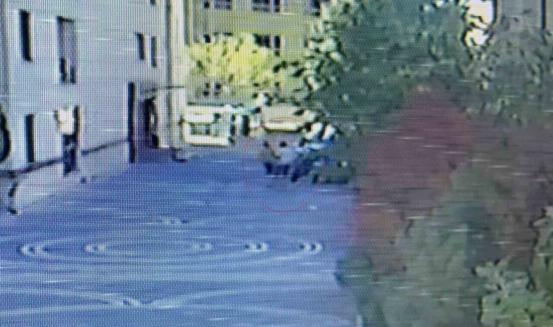 Tekirdağ Çorlu’da bir site bahçesinde karısının saldırısı sonucu iki yerinden