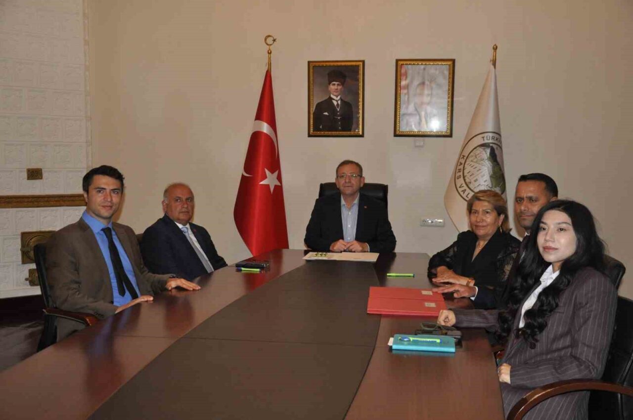 Kars’ta 2 dernek, İçişleri Bakanlığı Bütçesinden Derneklere Yardım Yapılmasına İlişkin