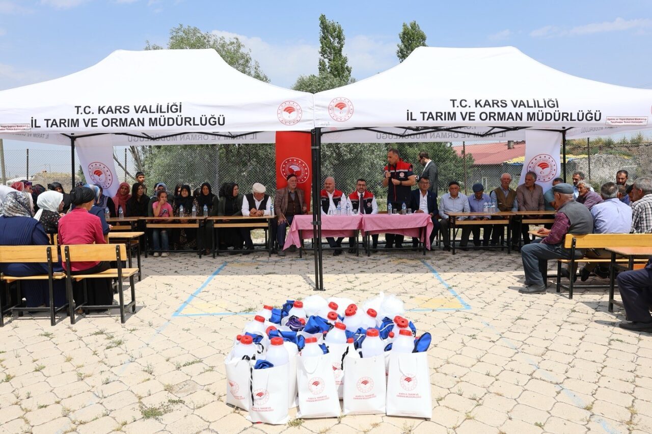Kars’ta kadın üreticilere yönelik düzenlenen ‘Süt Sağımı Hijyeni Eğitimi’ tamamlandı