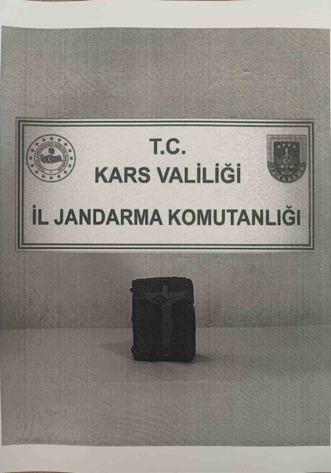 Kars’ta, jandarma ekipleri, önemli bir operasyona imza attı. Ellerinde bulunan