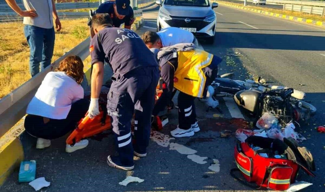 Kastamonu’da sürücüsünün kontrolünden çıkan motosiklet, bariyerlere çarptı. Kazada ağır yaralanan