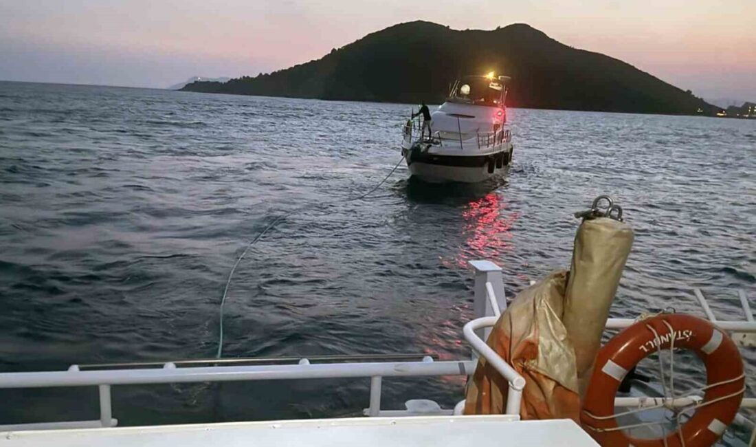 Muğla’nın Fethiye ilçesi Katrancı adası önlerinde makine arızası yapan tekne,