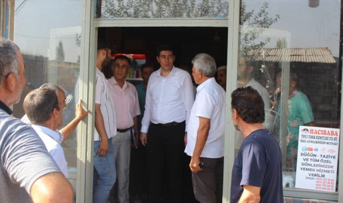 Iğdır’ın Karakoyunlu Kaymakamı Fatih Erdoğan, köy ziyaretleri kapsamında Aşağıalican ve