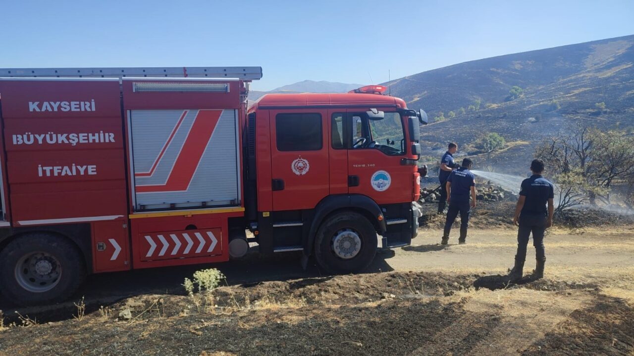 Kayseri Büyükşehir Belediyesi İtfaiye Daire Başkanlığı ekipleri; yurdun ihtiyaç olan