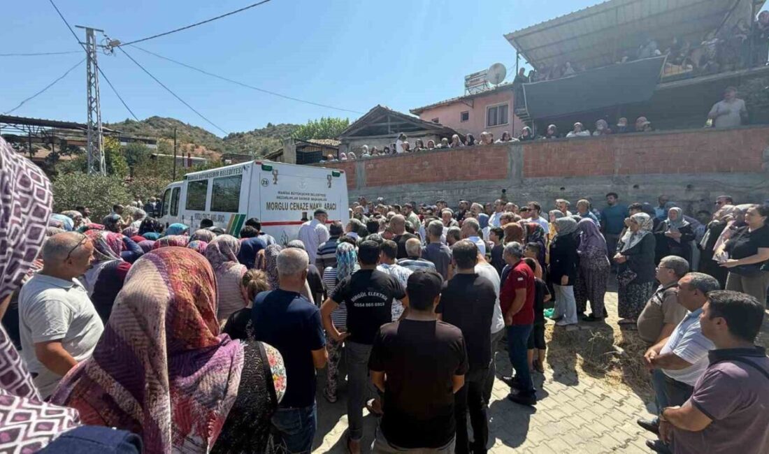 Manisa’nın Turgutlu ilçesinde kazada hayatını kaybeden kuzenler Dalbahçe köyünde toprağa