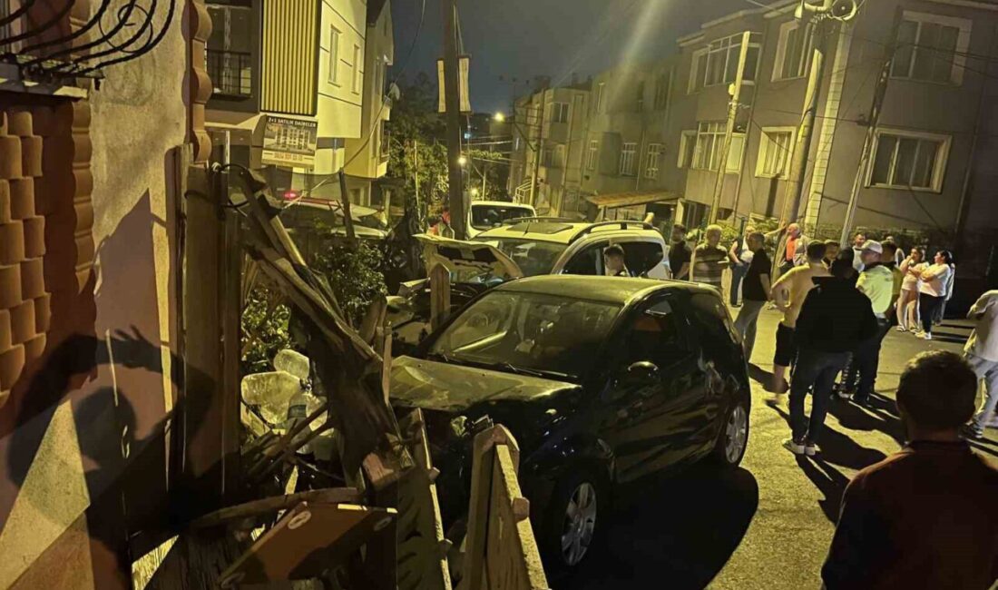 Tekirdağ’ın Çorlu ilçesinde iki aracın çarpıştığı ve 2 kişinin hafif