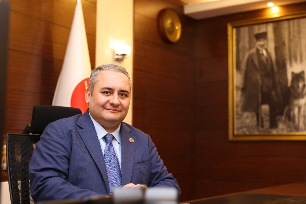 Keçiören Belediye Başkanı Mesut Özarslan, 30 Ağustos Zafer Bayramı dolayısıyla