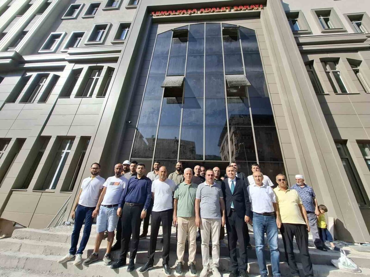 AK Parti İzmir Milletvekili ve Plan ve Bütçe Komisyon Üyesi