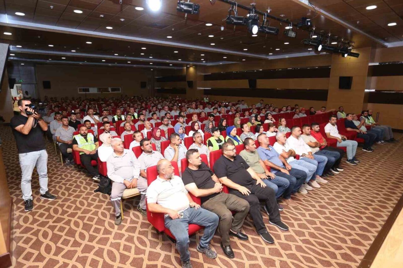 Kepez Belediyesi, Park ve Bahçeler Müdürlüğü personeline yönelik, iş sağlığı