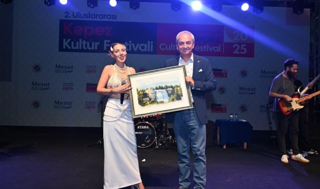 Kepez Belediyesi tarafından bu yıl ikincisi düzenlenen Uluslararası Kültür Festivali,