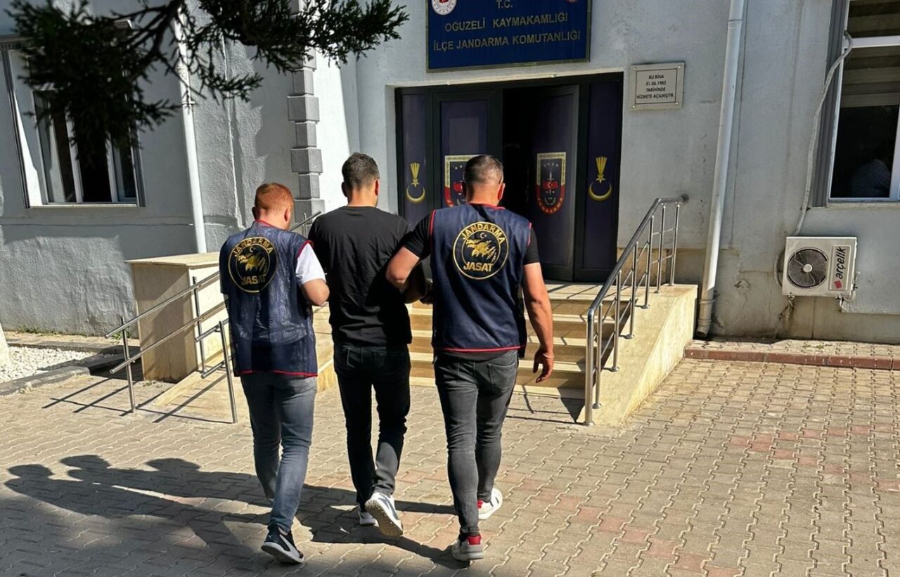 Gaziantep’te kesinleşmiş 22 yıl 4 ay hapis cezası bulunan uyuşturucu