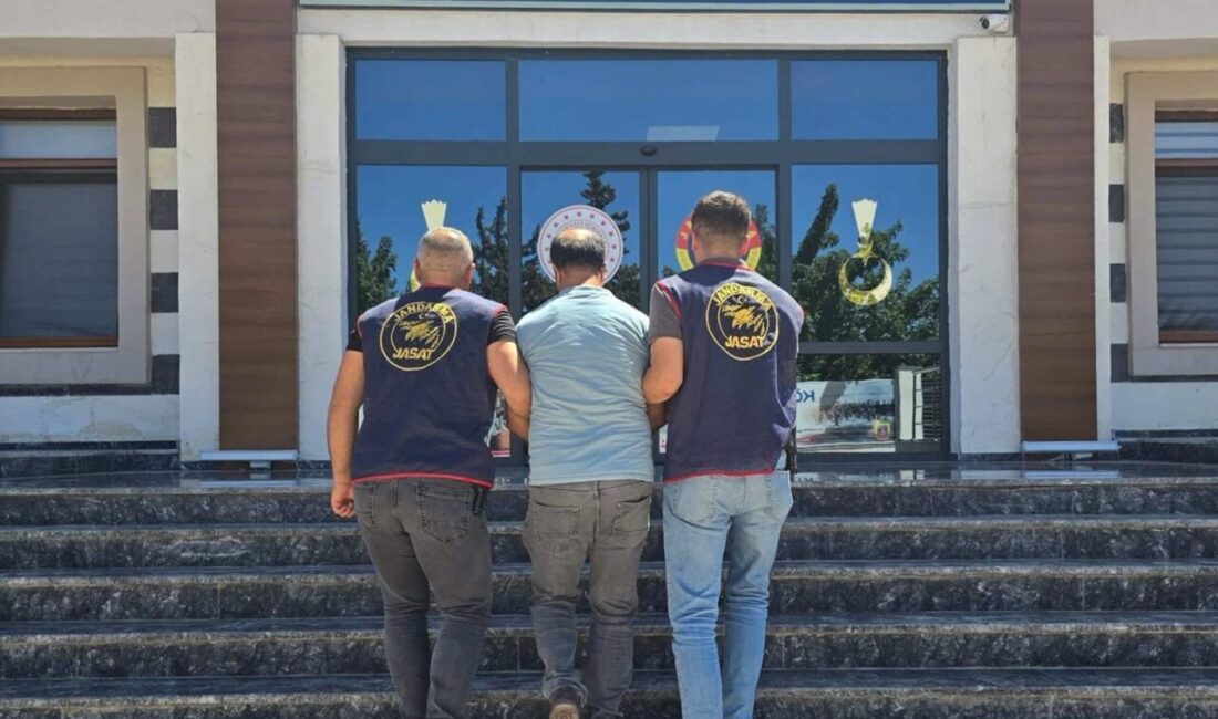 Gaziantep’te çeşitli suçlardan kesinleşmiş 24 yıl hapis cezasıyla aranan şahıs,