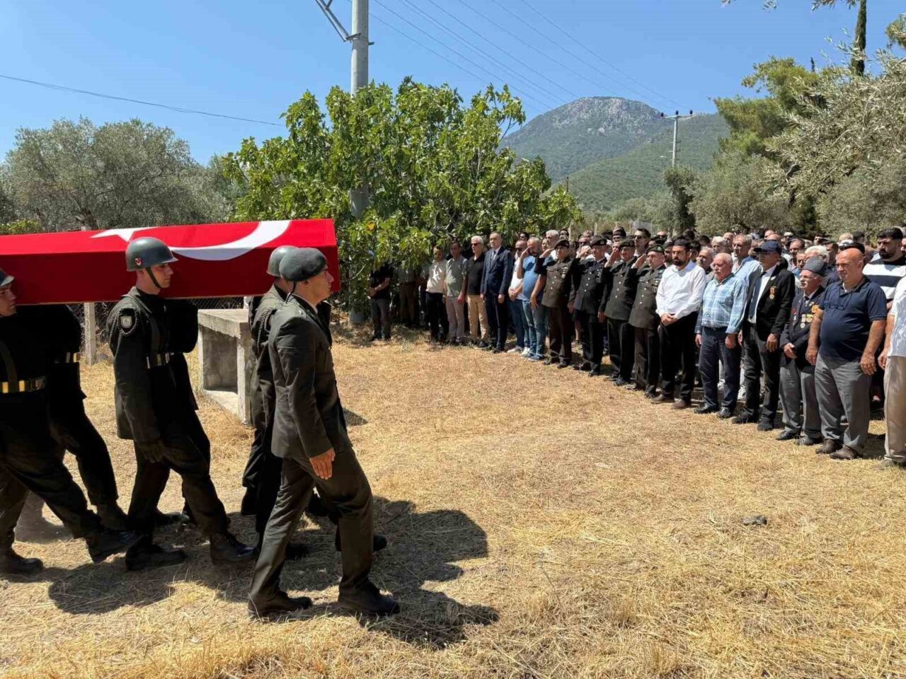 İzmir’in Kemalpaşa ilçesinde yaşayan ve solunum yetmezliği nedeniyle vefat eden
