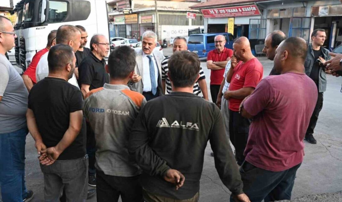 Kırıkkale Valisi Mehmet Makas, Sanayi Sitesi’nde faaliyet gösteren esnafları ziyaret