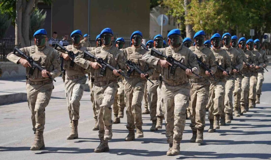 Kırıkkale Cumhuriyet Meydanı’nda 30 Ağustos Zafer Bayramı’nın 103. yıl dönümü