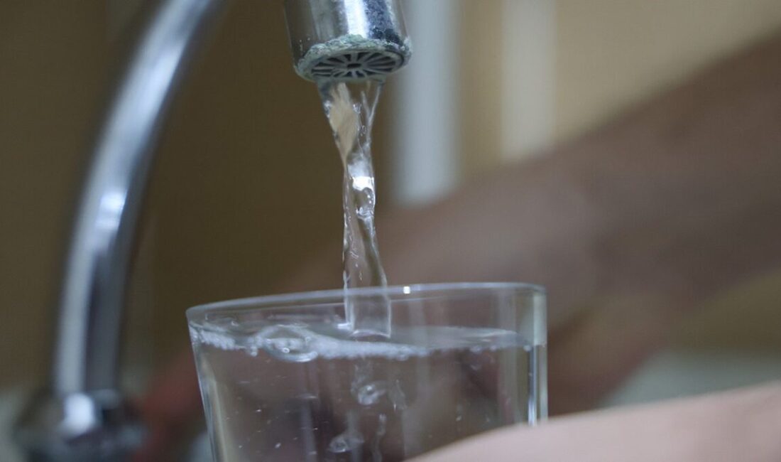 Kırklareli merkezde, ana boruda yaşanan arıza sebebiyle su kesintisi yapıldı.