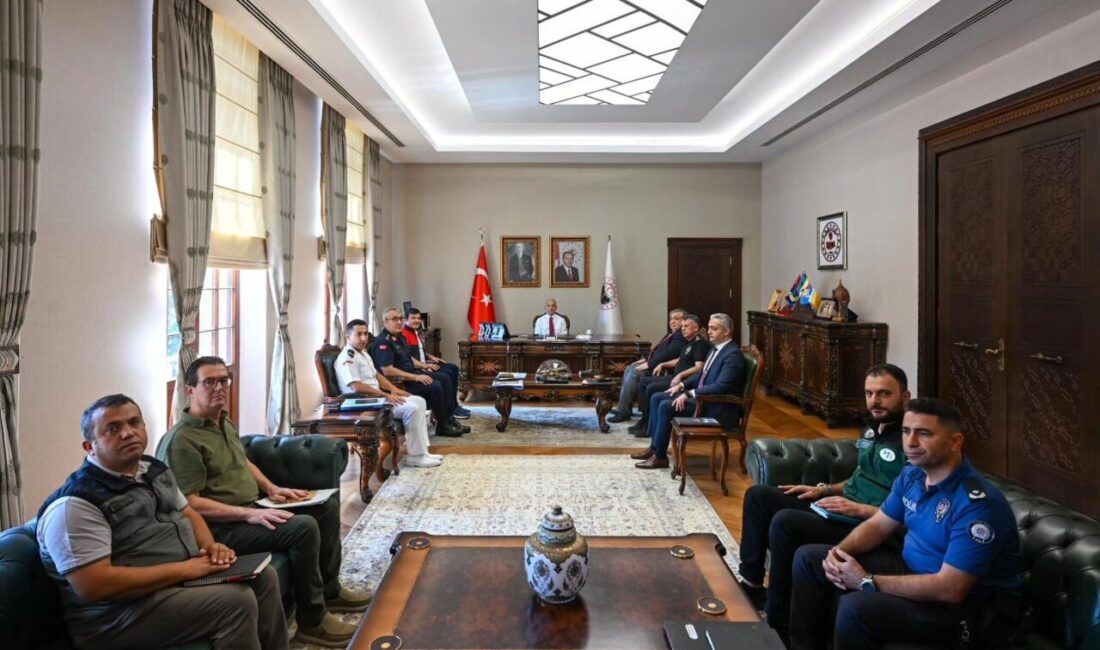 Kırklareli Haftalık Asayiş ve Güvenlik Toplantısı’nda anız ve orman yangınlarına