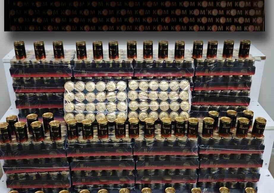 Kırşehir’de düzenlenen kaçak ürün operasyonunda bin 344 cinsel içerikli kaçak