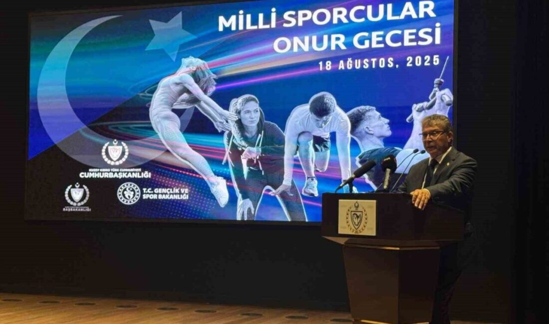 Gençlik ve Spor Bakanı Osman Aşkın Bak, KKTC’de ülkenin başarılı