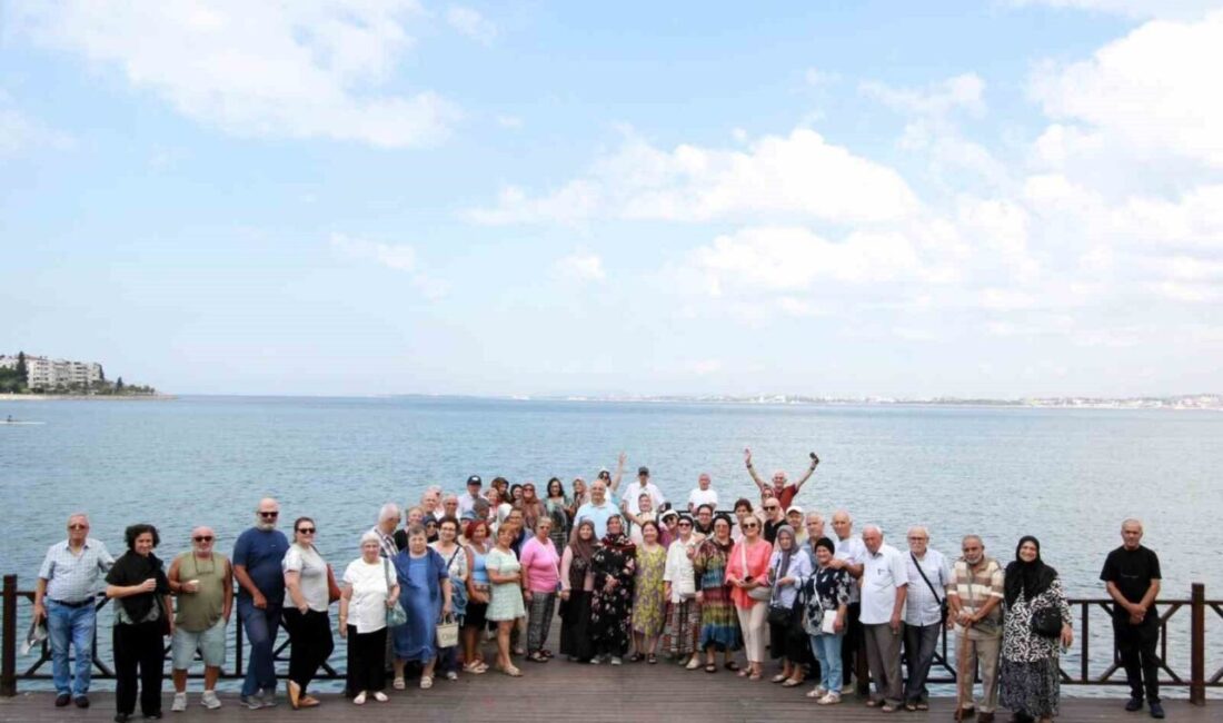 Kocaeli Büyükşehir Belediyesi, bünyesinde 65 yaş ve üzeri vatandaşlara hizmet