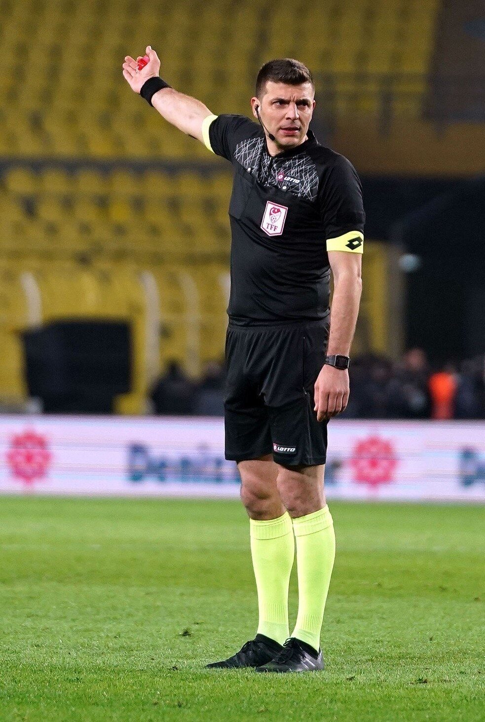 Süper Lig’de bugün oynanacak Kocaelispor-Kayserispor maçının Video Yardımcı Hakemi (VAR)