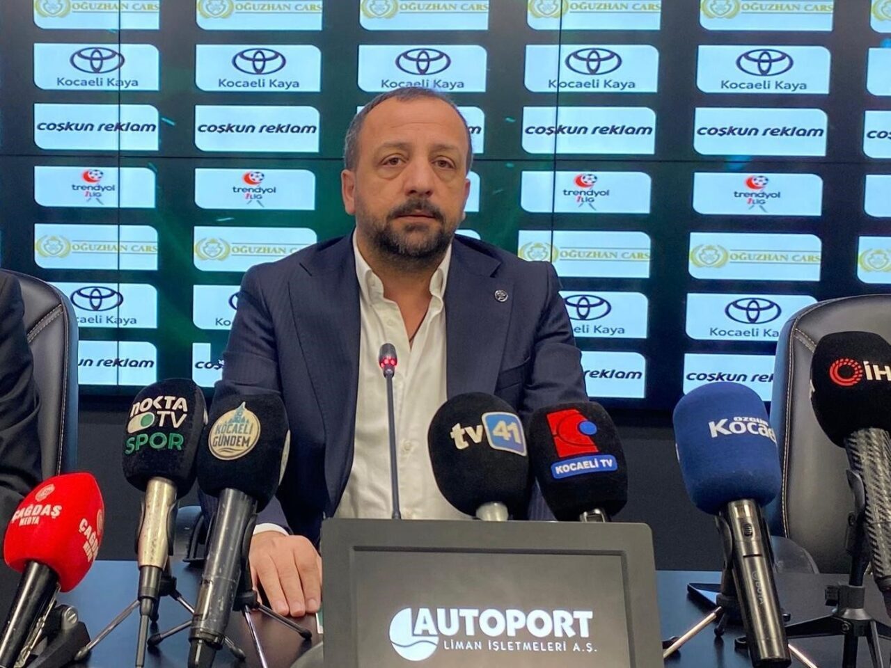 Trendyol Süper Lig’in yeni takımı Kocaelispor’da basın sözcüsü Kadir Genç,