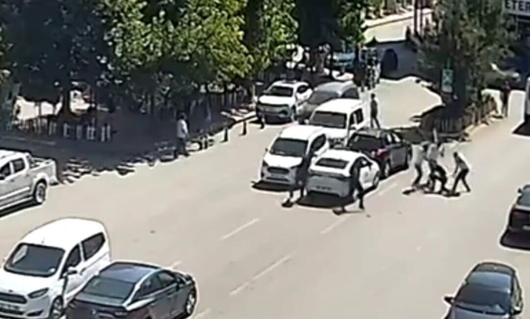 Elazığ’ın Karakoçan ilçesinde ev sahibi ve kiracı arasında kombi yüzünden