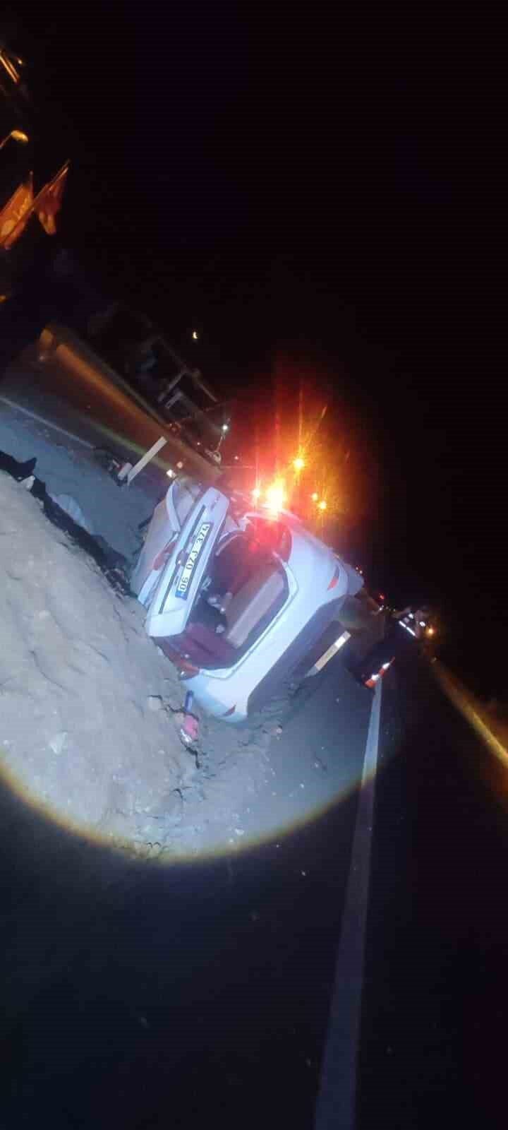 Nevşehir’de seyir halindeyken kontrolden çıkan otomobil takla attı. Kazada otomobilde