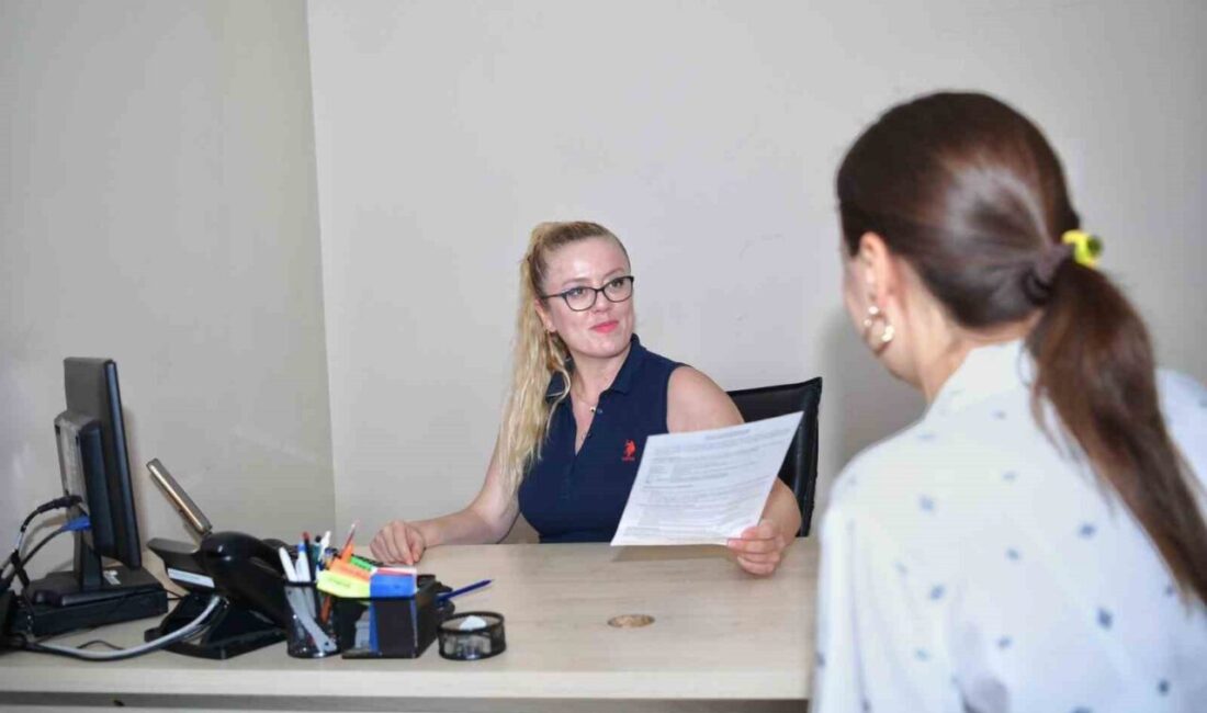 Konyaaltı Belediyesi bünyesinde hizmet veren Konyaaltı Kariyer Ofisi, her yıl