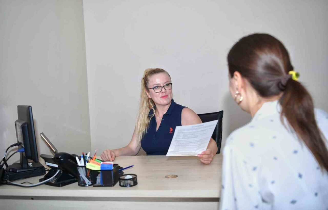 Konyaaltı Belediyesi bünyesinde hizmet veren Konyaaltı Kariyer Ofisi, her yıl