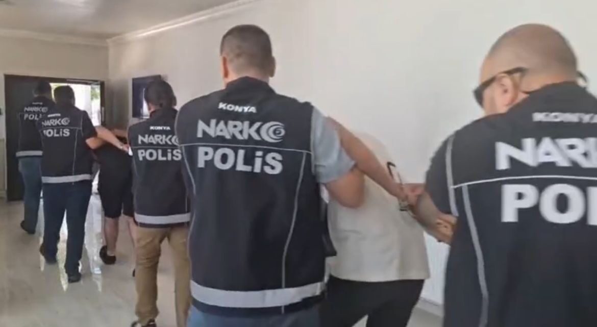Konya’da Narkotik ekiplerinin uyuşturucu madde ticareti ve kullanımına yönelik gerçekleştirdiği