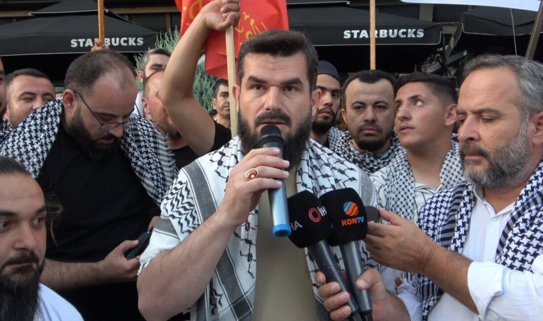 Konya’da İsrail’in Gazze’ye yönelik saldırıları protesto edildi. Protestoya katılanlar merkez