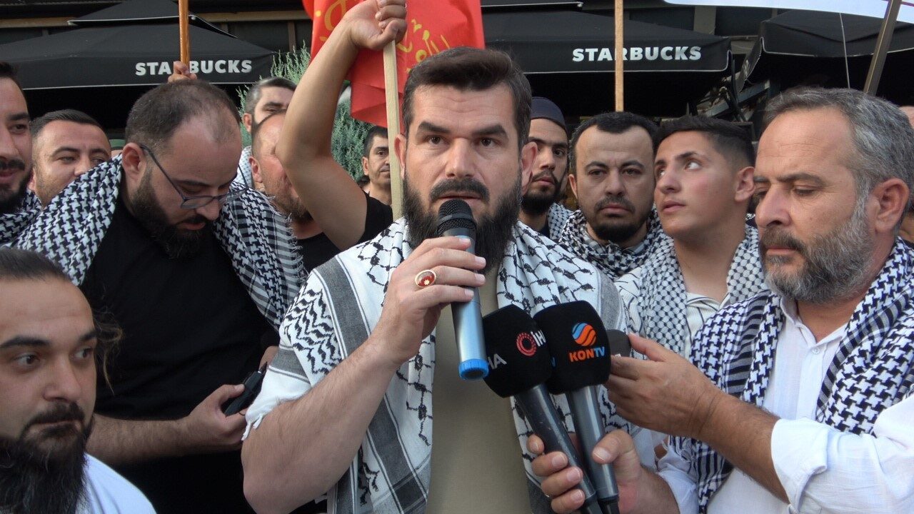 Konya’da İsrail’in Gazze’ye yönelik saldırıları protesto edildi. Protestoya katılanlar merkez