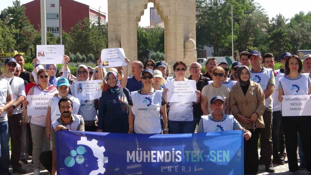 Konya’da Mühendis Tek-Sen Enerji Sendikası kamu mühendisleri ve teknik hizmetler