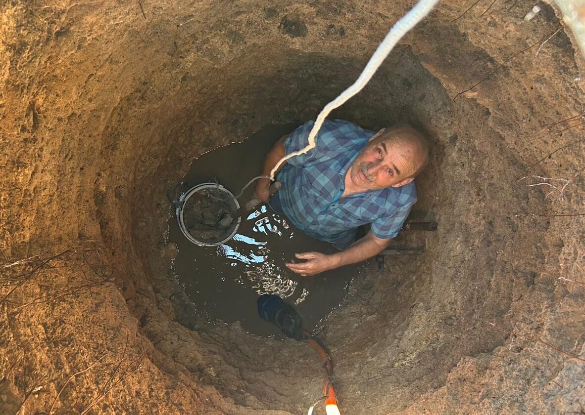 Konya’nın Sarayönü ilçesinde bir çiftçinin dedelerinden kalma 80 yıllık kuyularında