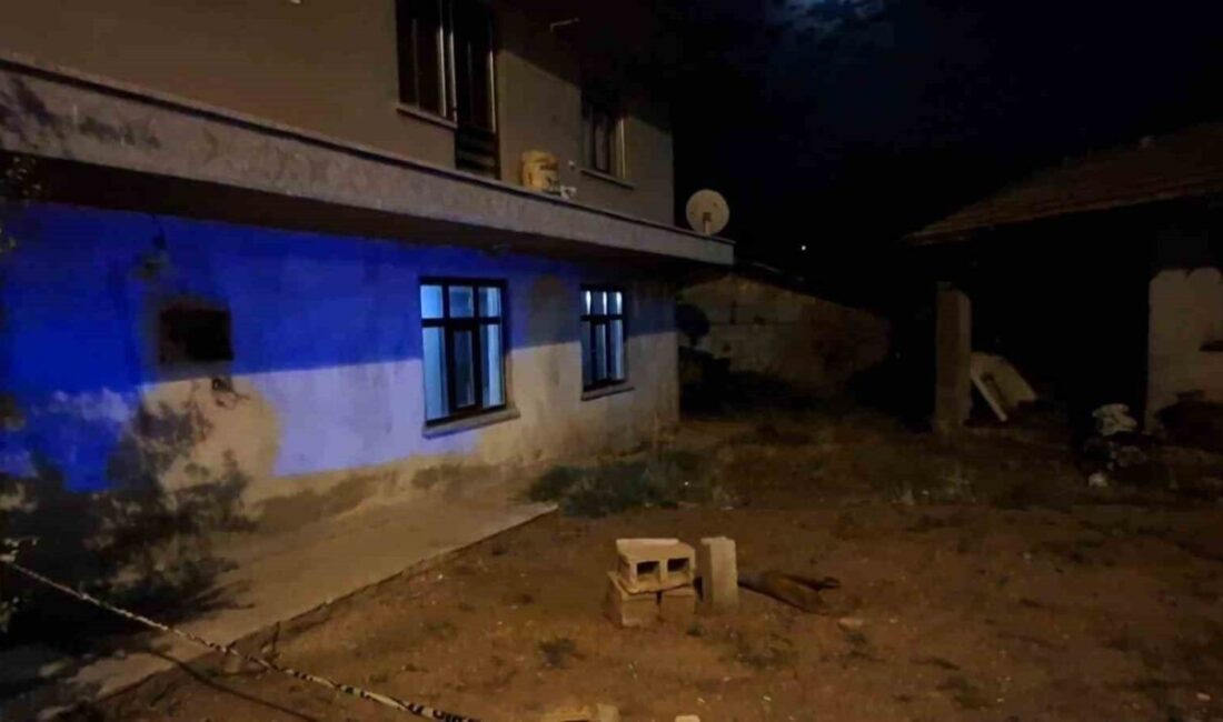 Denizli’de korkulukları bulunmayan balkondan düşen 50 yaşındaki adam kaldırıldığı hastanede