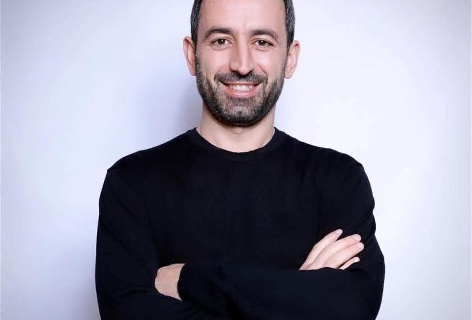 Kosova’da Kendin Karar Al Hareketi (Vetevendosje) partisi Milletvekili Dimal Basha,