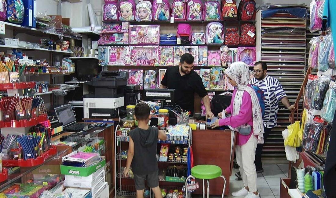 Küçükçekmece Belediyesi, her yıl olduğu gibi bu yılda verdiği kırtasiye