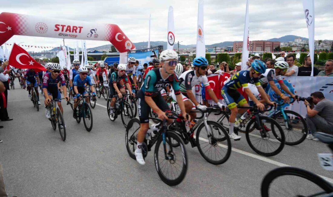 Samsun’da, 23 ülkeden 109 sporcunun katıldığı Kurtuluş Yolu Bisiklet Turu