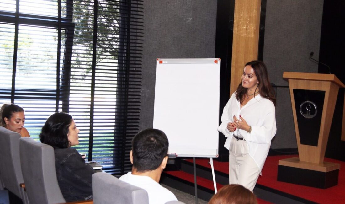 Kütahya Organize Sanayi Bölgesi (OSB), çalışanların iletişim becerilerini geliştirmek ve