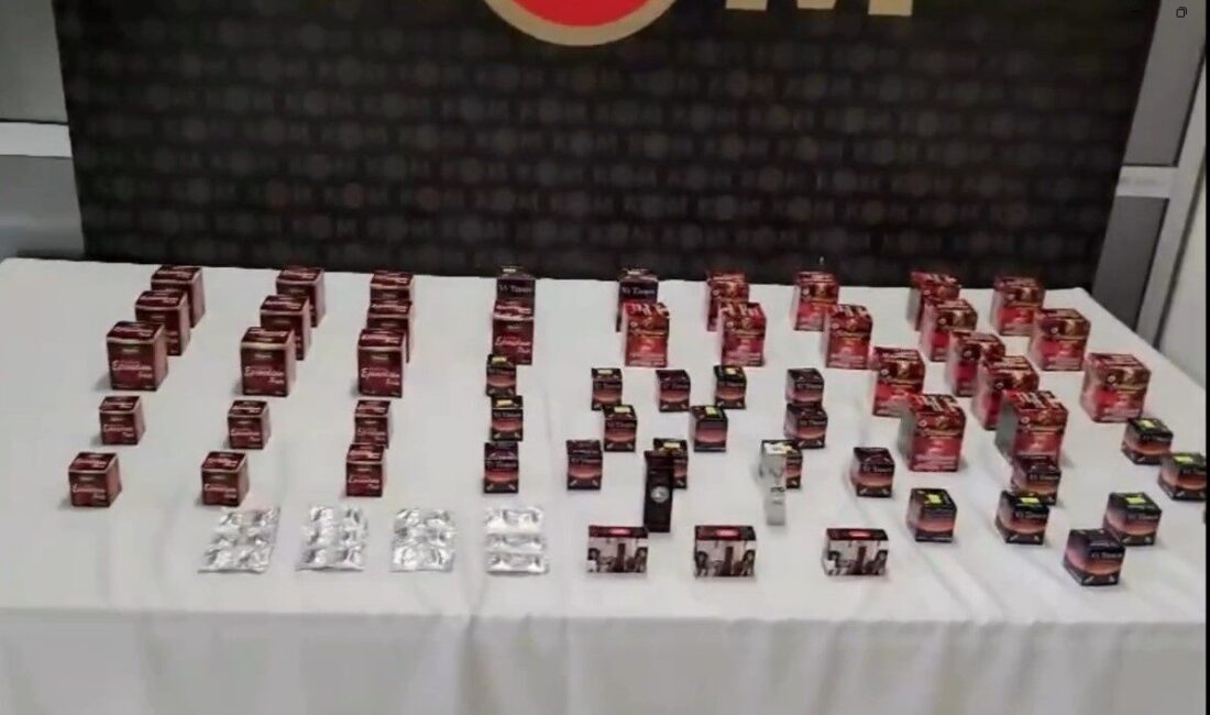 Kütahya’da polis ekipleri tarafından bir iş yerine düzenlenen operasyonda çok