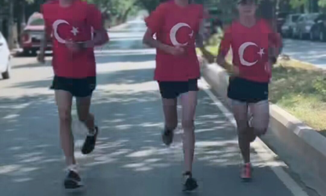 Kütahya’da 30 Ağustos Zafer Bayramı kutlamaları kapsamında düzenlenen Zafer Koşusu,