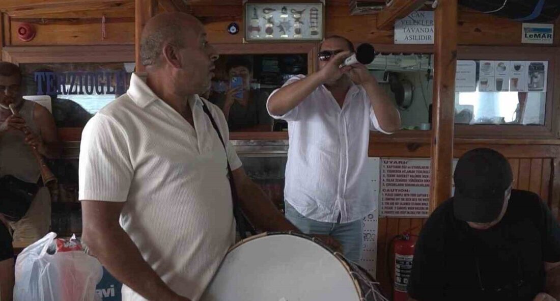 Muğla’nın Menteşe ilçesine bağlı Düğerek Mahallesi sakinleri, birlik ve beraberlik