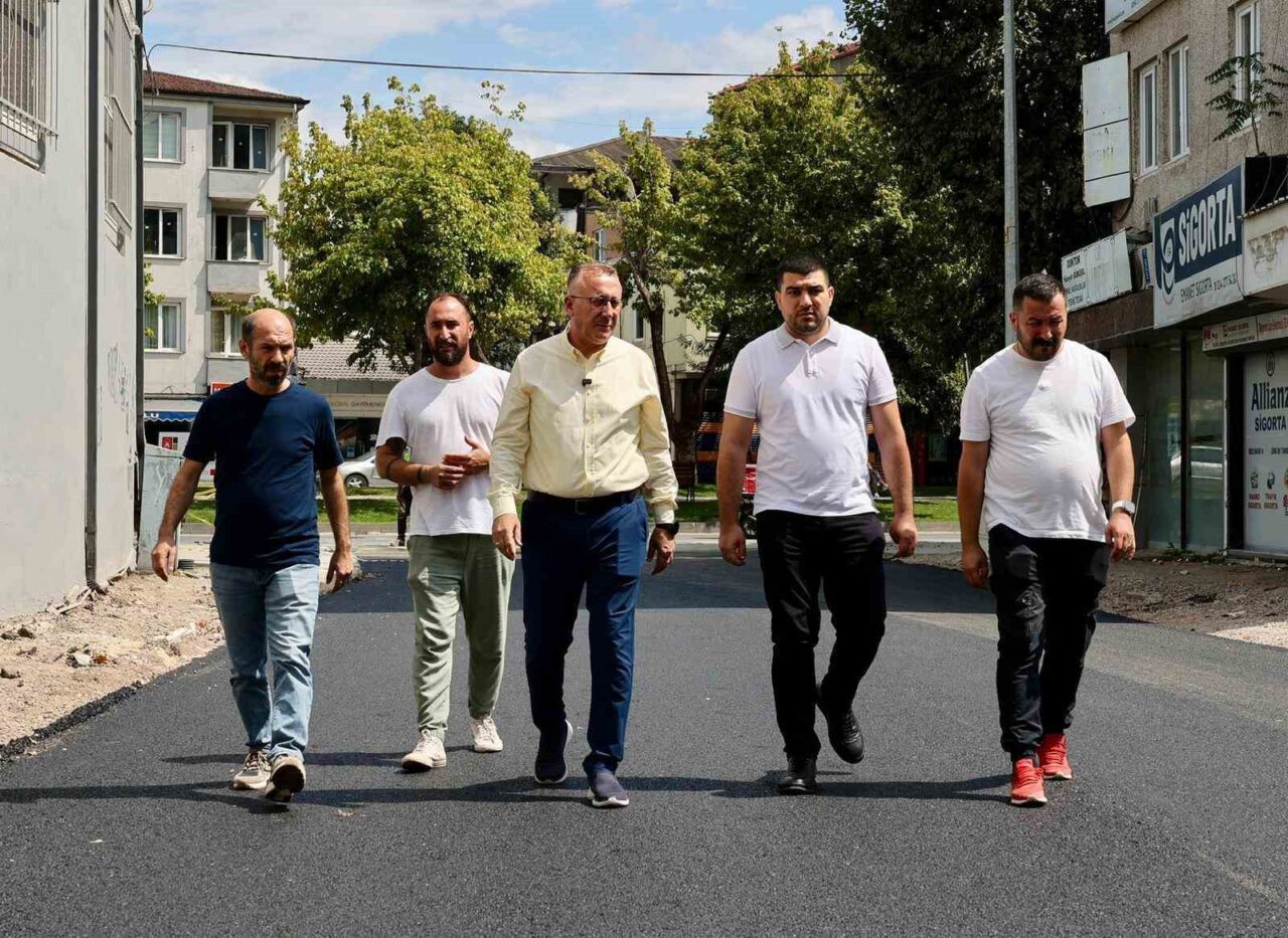Tepekum Mahallesinin ardından İstiklal Mahallesi Aydın ve Tüten Sokakları’nda devam