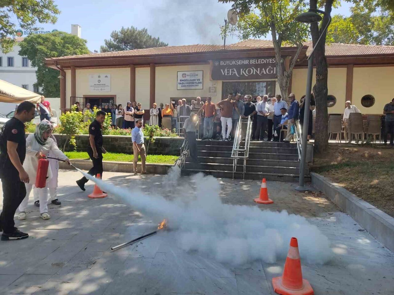 Malatya Büyükşehir Belediyesi, afet bilincini artırmak ve muhtemel risklere karşı