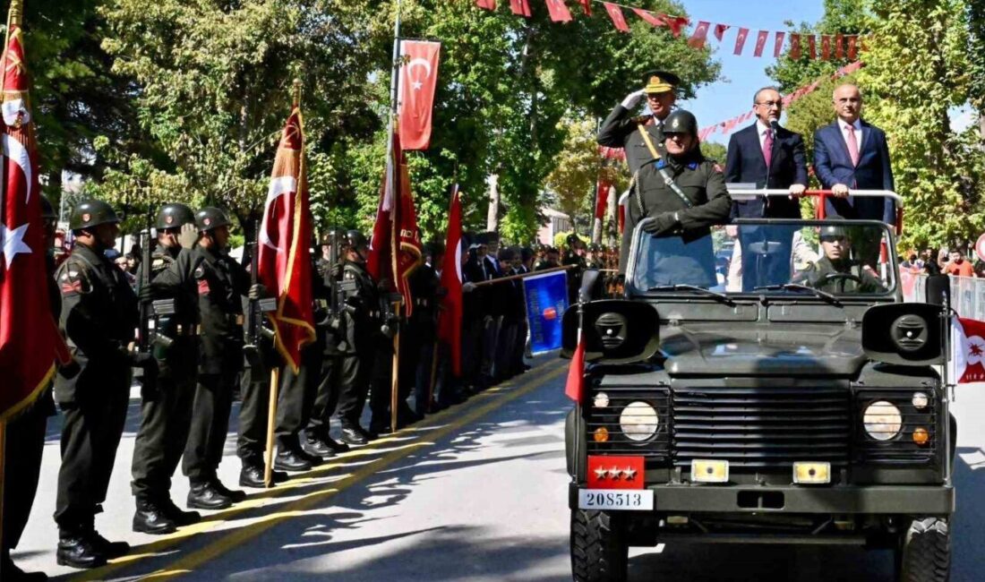 30 Ağustos Zafer Bayramı, deprem bölgesi Malatya’da büyük bir coşkuyla