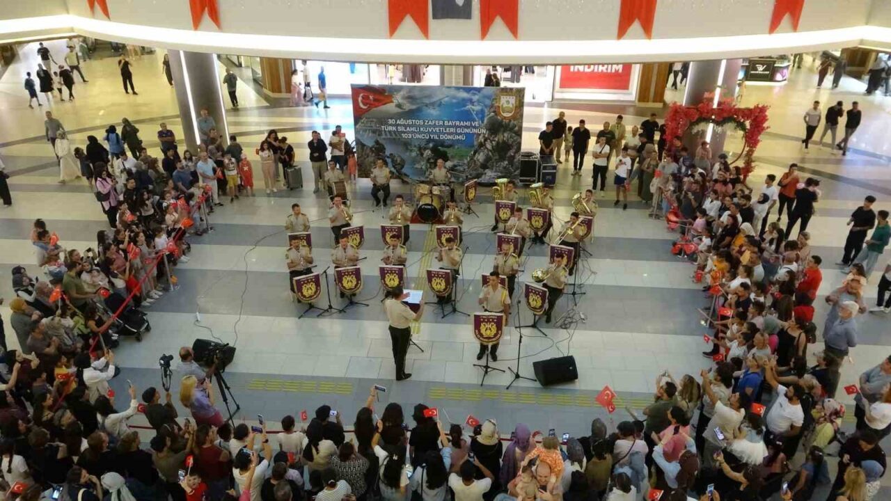 Malatya’da 30 Ağustos Zafer Bayramı ve Türk Silahlı Kuvvetleri Günü’nün
