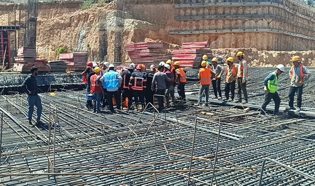 Malatya’nın Battalgazi ilçesine bağlı Uçbağlar Mahallesi’nde bir inşaat alanında meydana