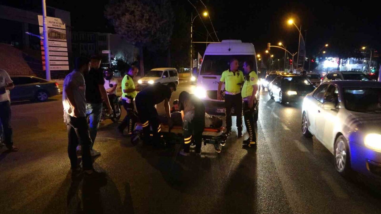 Malatya’da meydana gelen motosiklet kazasında 1 motokurye yaralandı. Kaza, saat