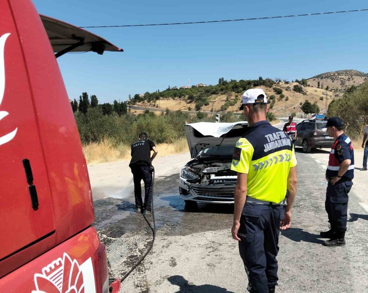 Malatya’da otomobil ile çapa motorunun karıştığı trafik kazasında 1’i ağır